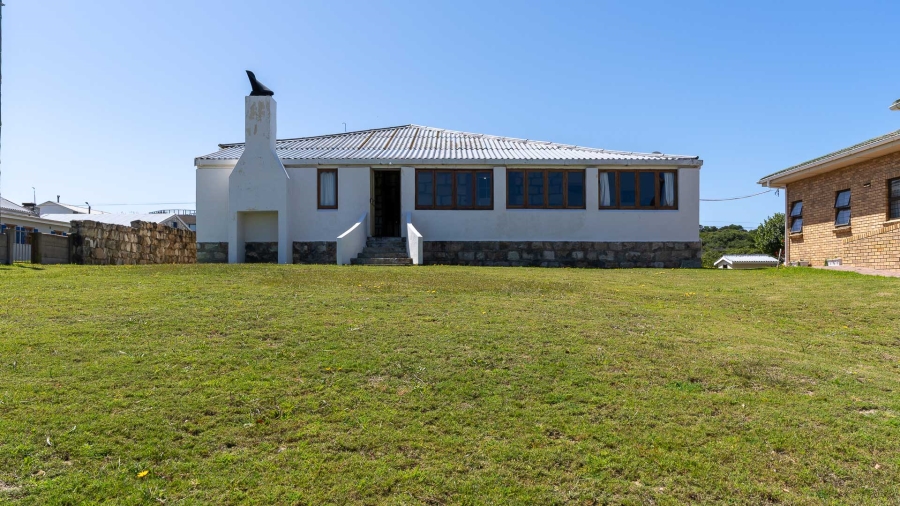 5 Bedroom Property for Sale in Stilbaai Oos Western Cape